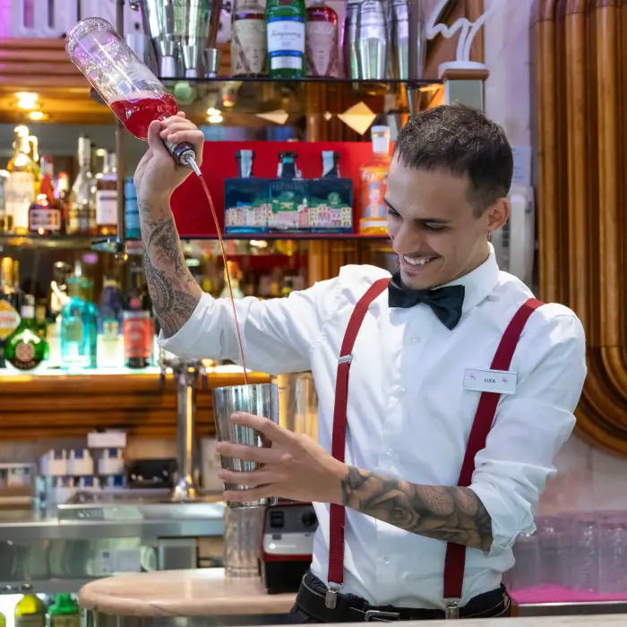 lounge bar